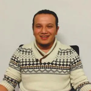 Elektronik Eğitimi Katılımcımız Samet bey ile Ropörtajımız FOTO: Elektronik Eğitimi Katılımcımız Samet bey ile Ropörtajımız